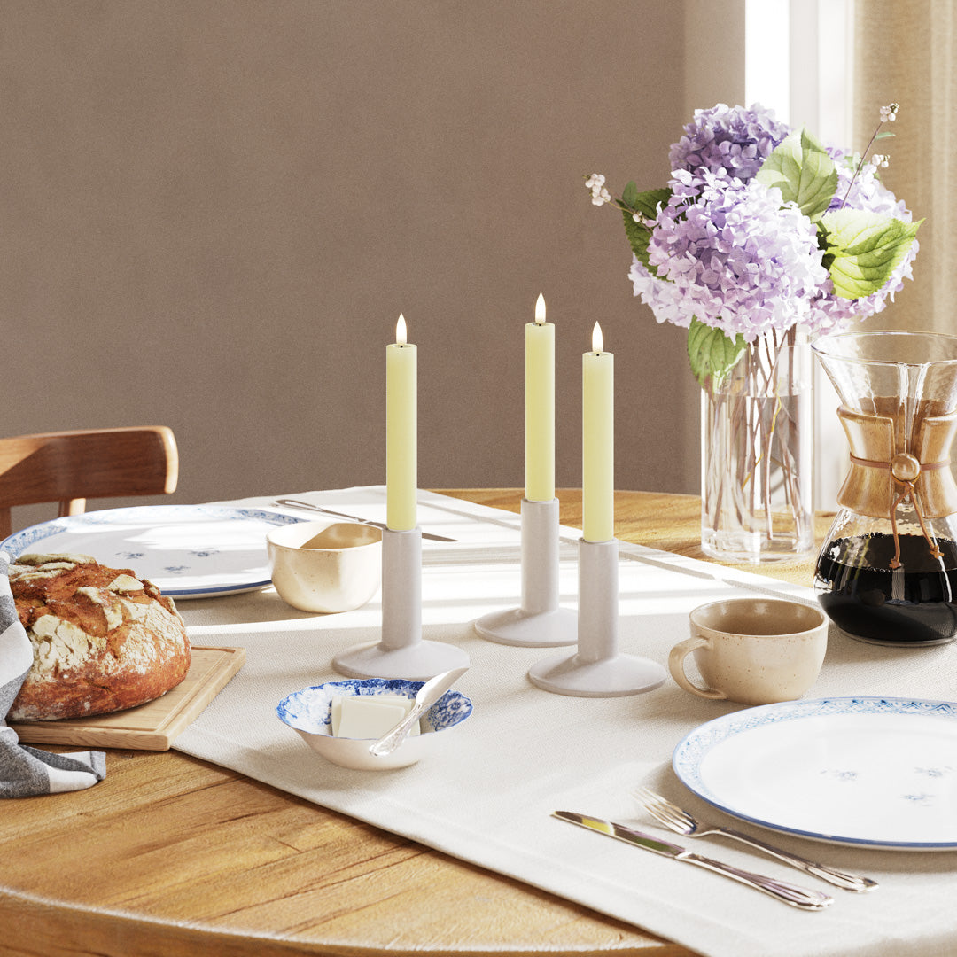 2 stk lysegule kronelys (LED- lys) - 15 cm