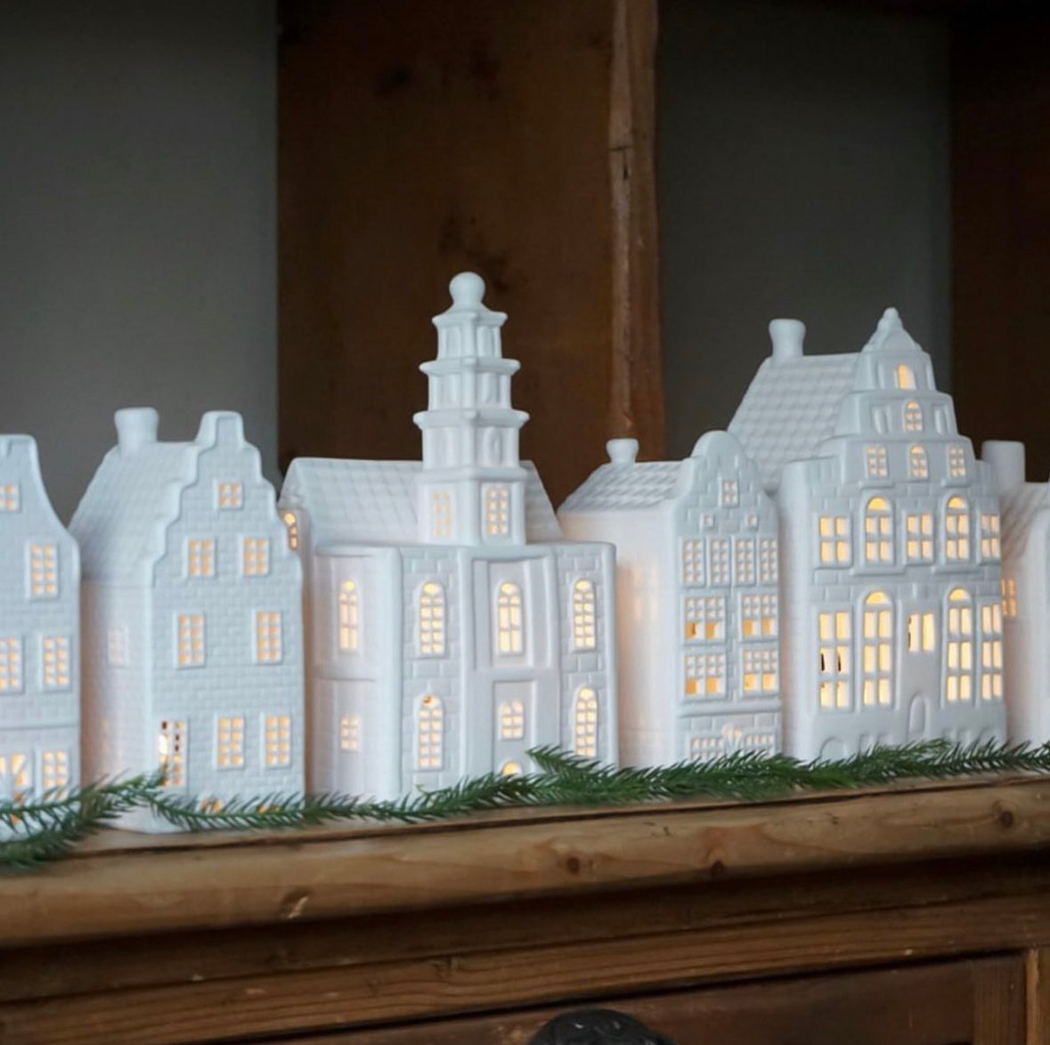 Lyshus keramikk - kirke