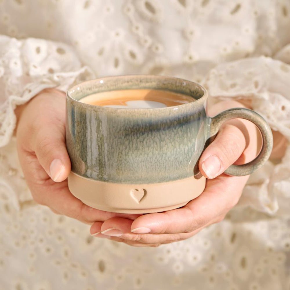 Krus m/hank Heart m/grønn kant