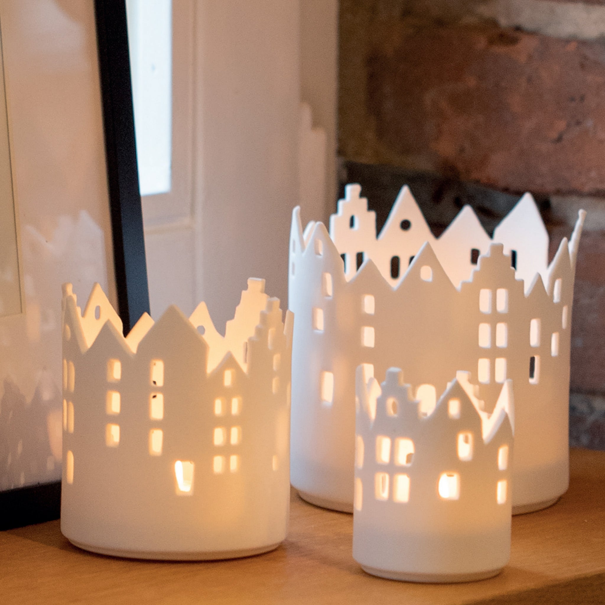 Telysholder - hus liten