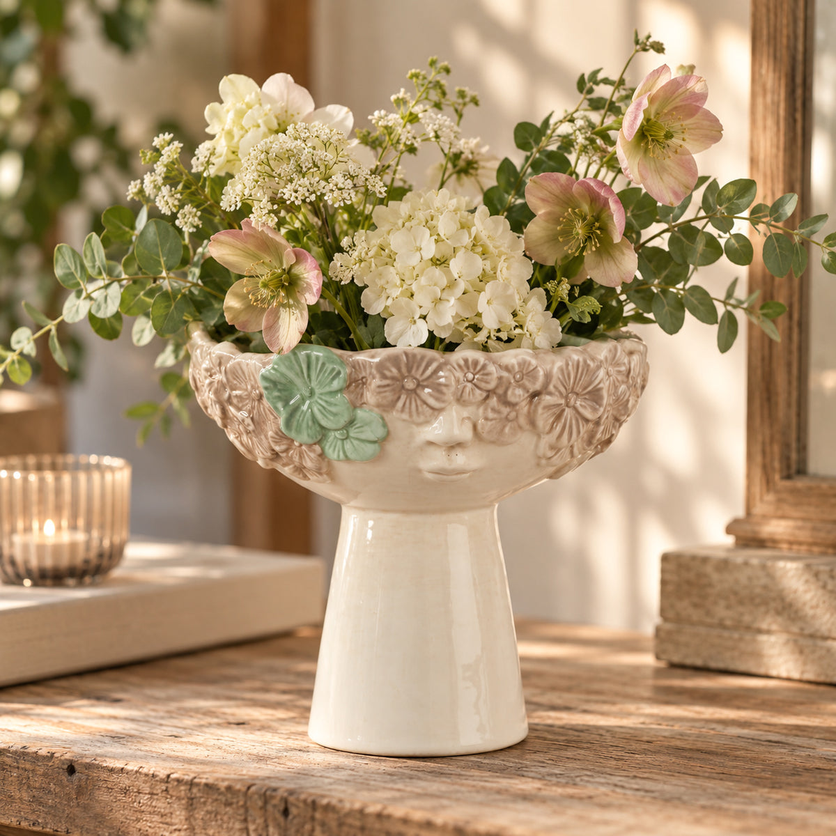Vase på stett - grønn blomst